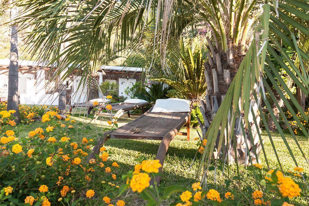 Hotel Oasi Panarea Exterior foto